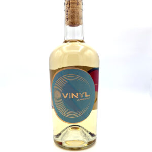 Vinyl Vermentino 25 with a white background