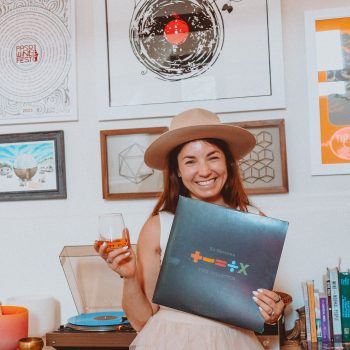 Sip & Spin Vinyl and wine pairing
